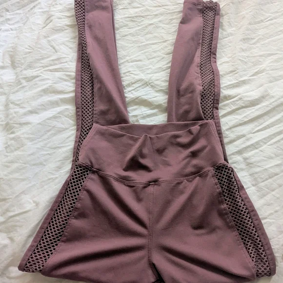 Bombshell Sportswear Mauve Mohawk  Leggings, Size Medium Euc - Picture 7 of 9